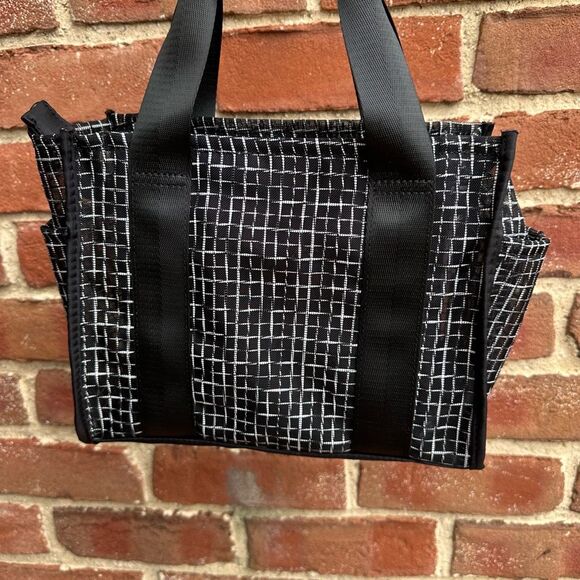 WILDFOX $60 bag black tote w crossbody strap NWT - Picture 6 of 8